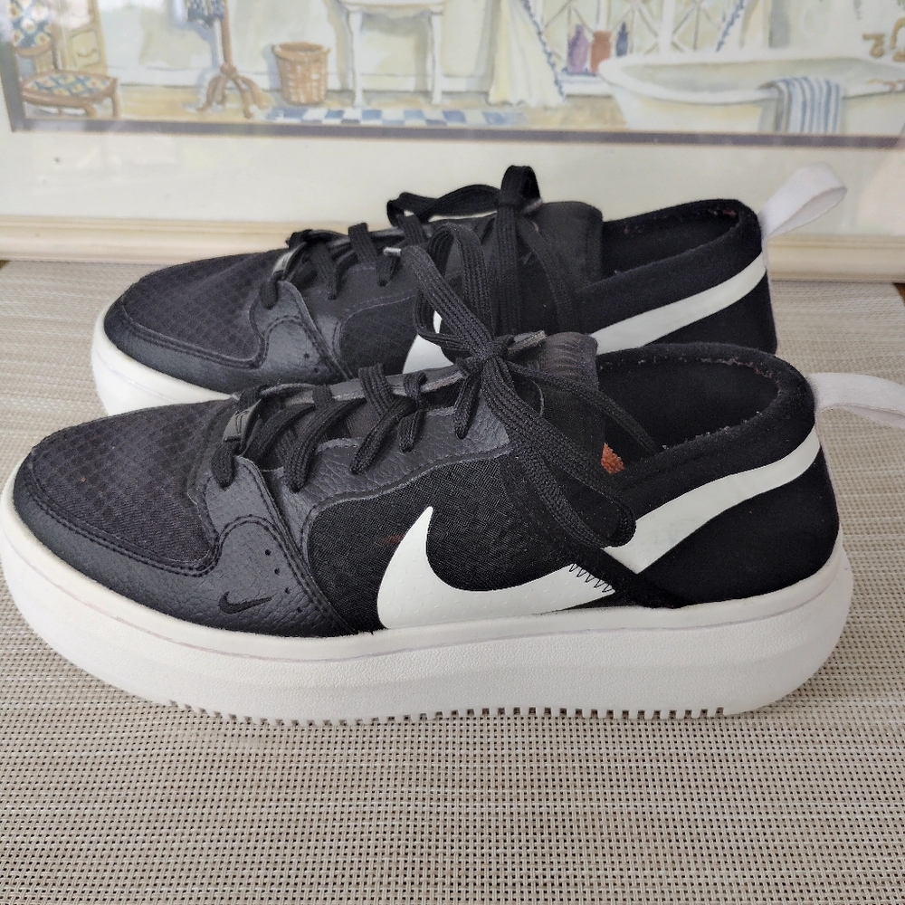 Nike "Court Vision Alta TXT" Black Mesh/White Lifted Platform Sneakers. Size 8.5
